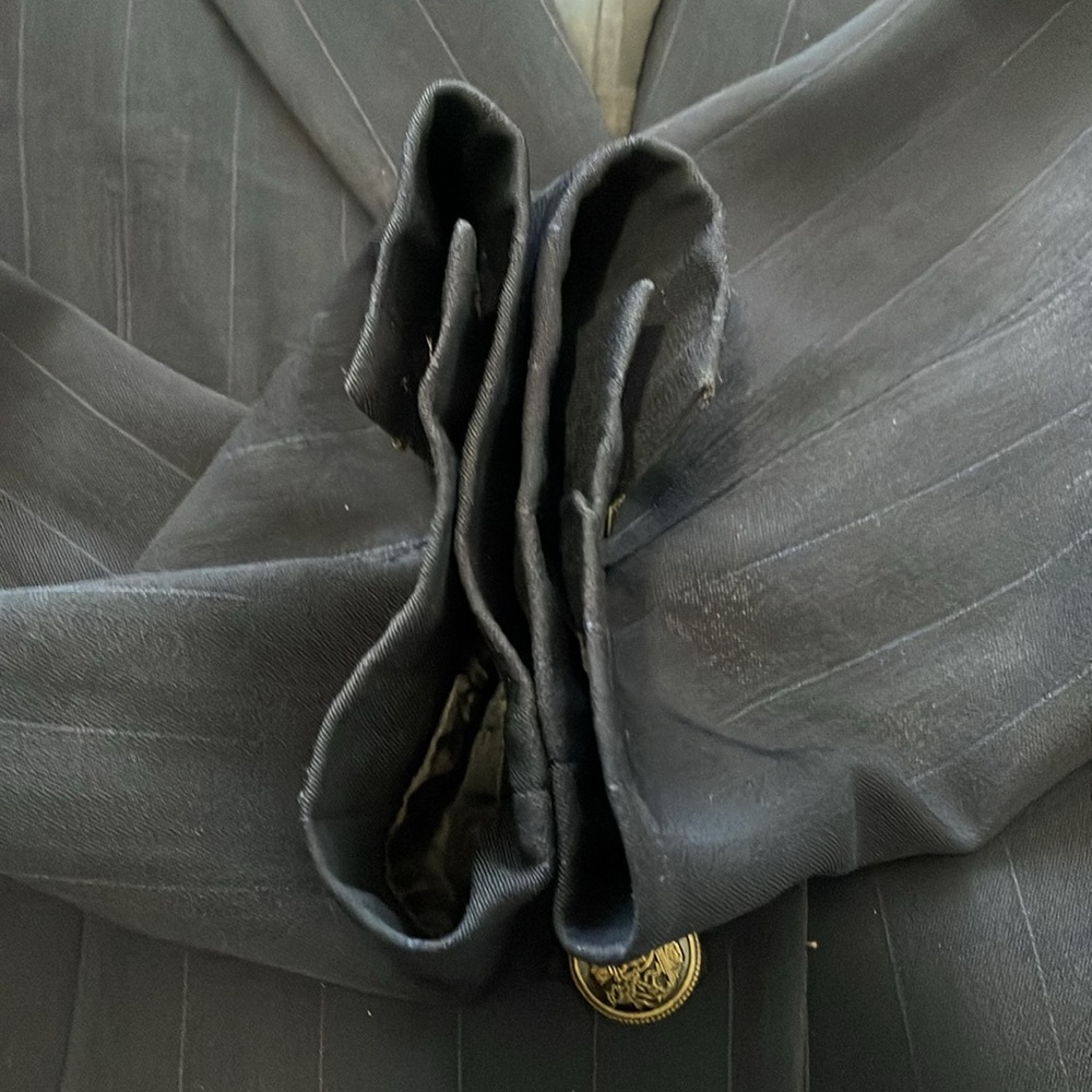 Giorgio Armani Italian Made Strips Navy Pinstripe Women's Blazer Size 4 - Picture 10 of 11